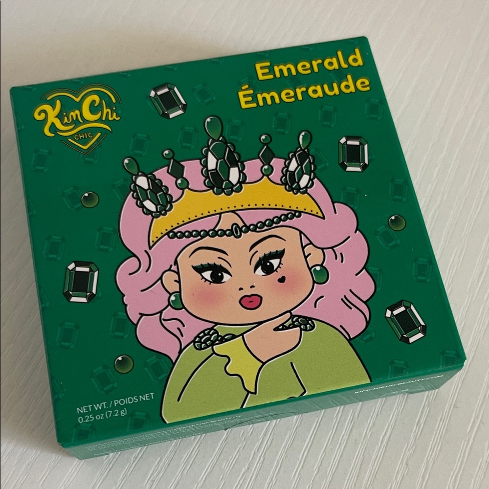 Kimchi Chic Beauty Emerald Émeraude Eyeshadow Palette
